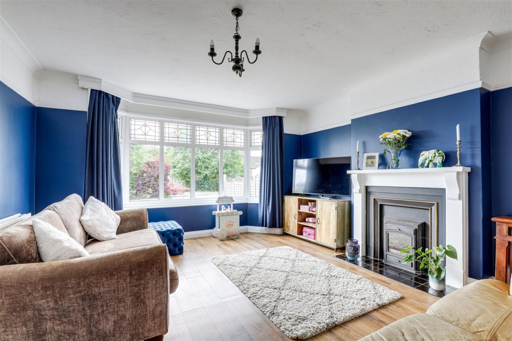 Trowell Road, Wollaton, Nottinghamshire, NG8 2DN