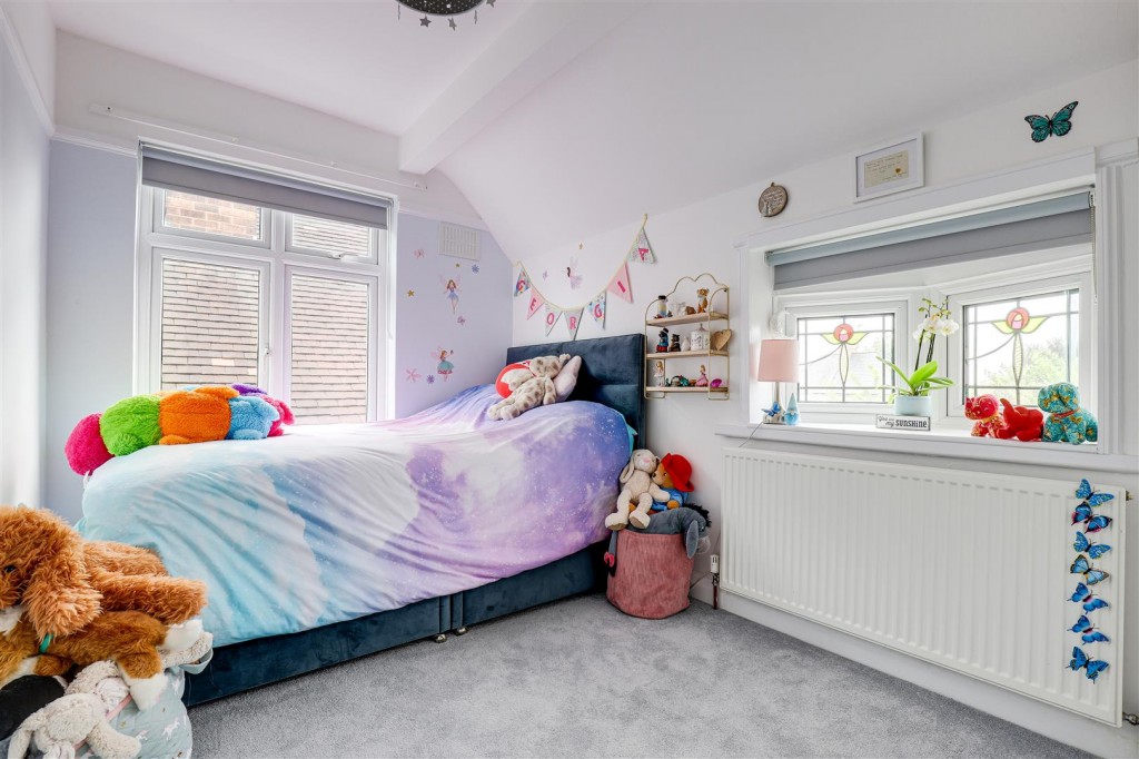 Trowell Road, Wollaton, Nottinghamshire, NG8 2DN