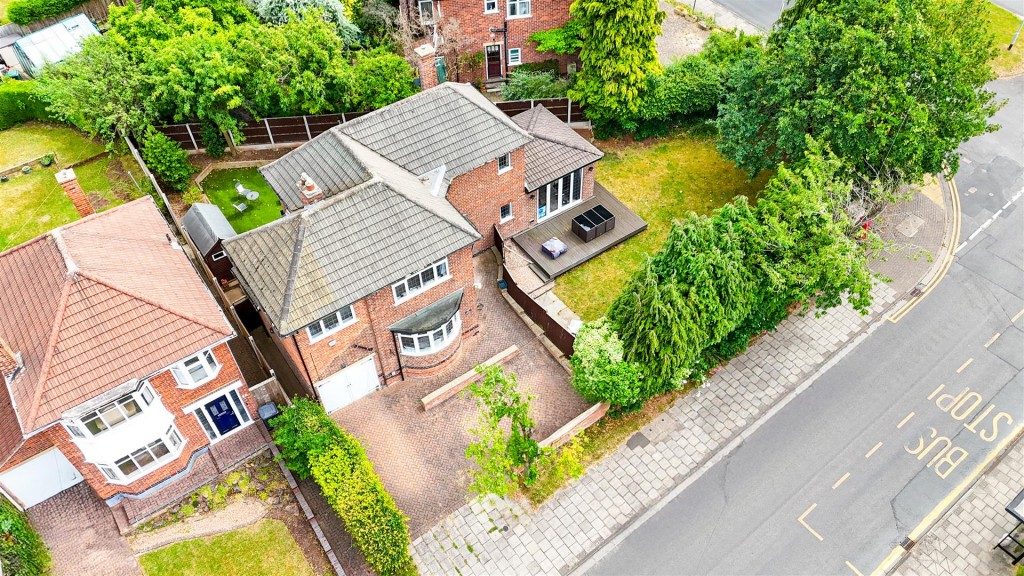 Greythorn Drive, West Bridgford, Nottinghamshire, NG2 7GB