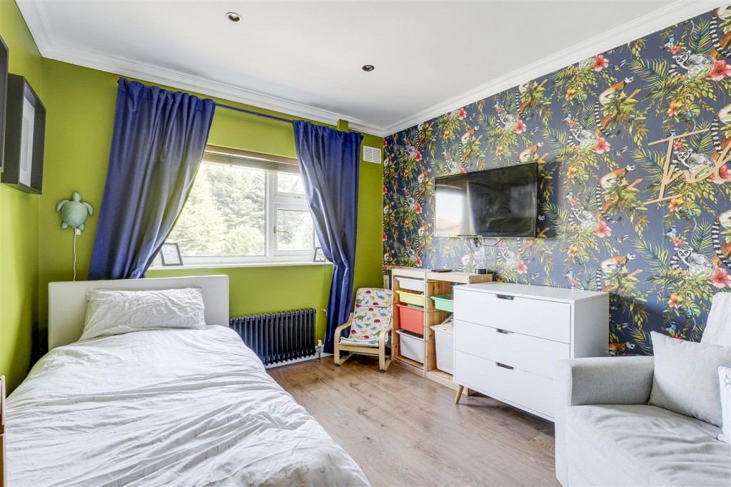 Ruddington Lane, Wilford, Nottinghamshire, NG11 7DB