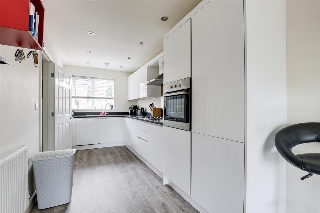 Hall Close, Nottingham, Nottinghamshire, NG5 7RQ