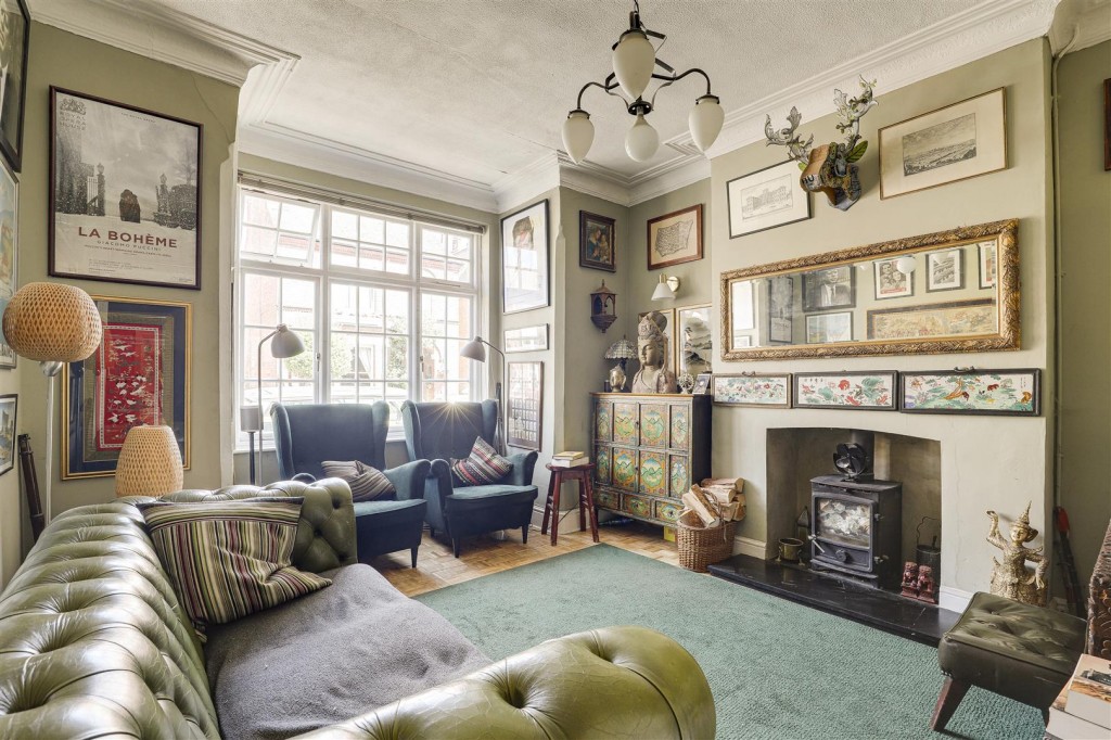 Charnwood Avenue, Long Eaton, Derbyshire, NG10 2HB