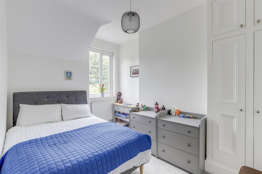 Great Northern Cottages, Hucknall, Nottinghamshire, NG15 8AD