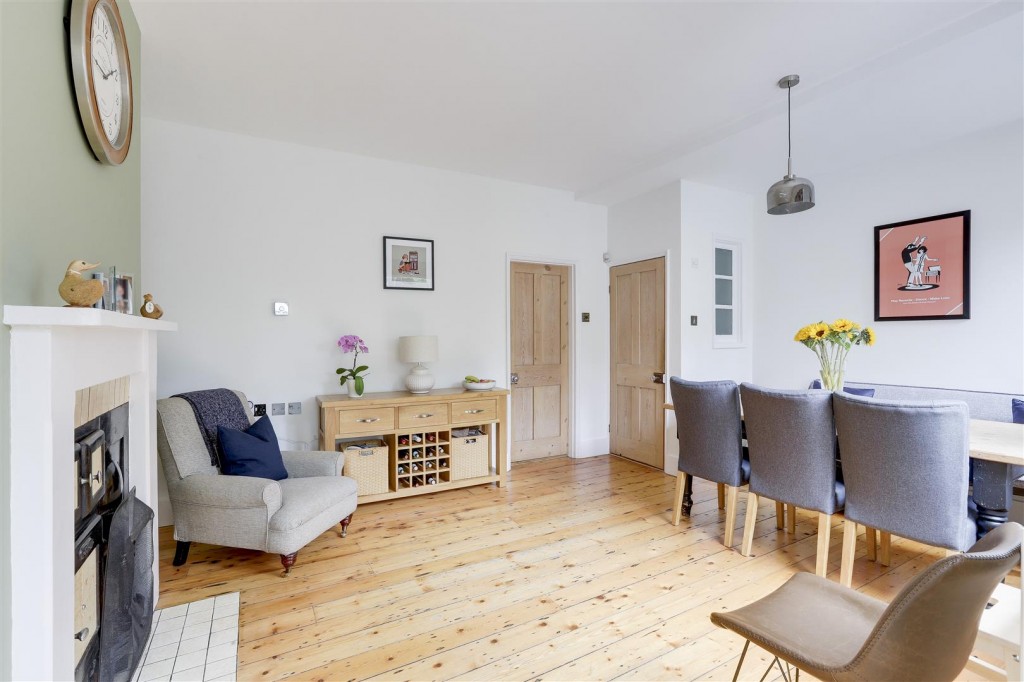 Great Northern Cottages, Hucknall, Nottinghamshire, NG15 8AD