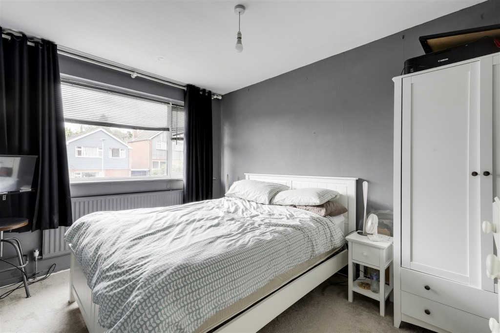 County Road, Gedling, Nottinghamshire, NG4 4JL