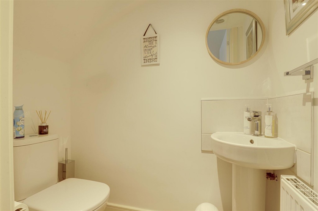 Magpie Crescent, West Bridgford, Nottinghamshire, NG2 7ZJ