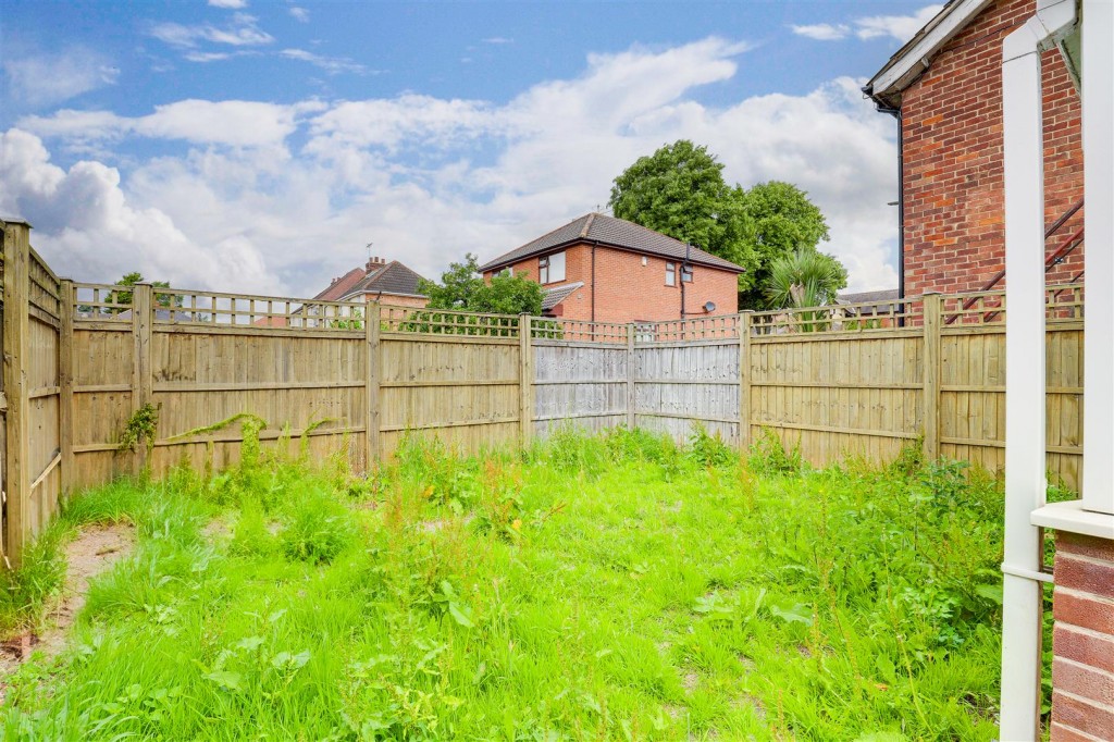 Rushcliffe Avenue, Carlton, Nottinghamshire, NG4 1RQ