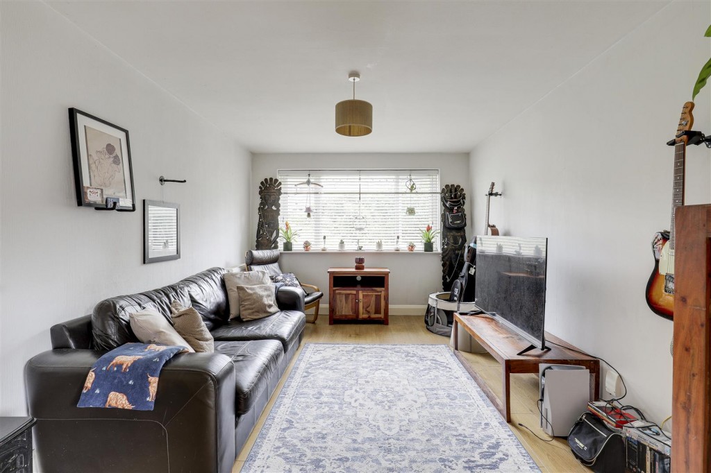 Rushcliffe Avenue, Carlton, Nottinghamshire, NG4 1RQ