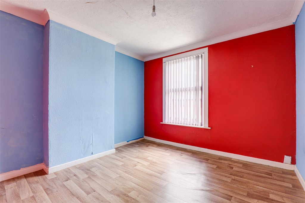 Vernon Road, Basford, Nottinghamshire, NG6 0AT