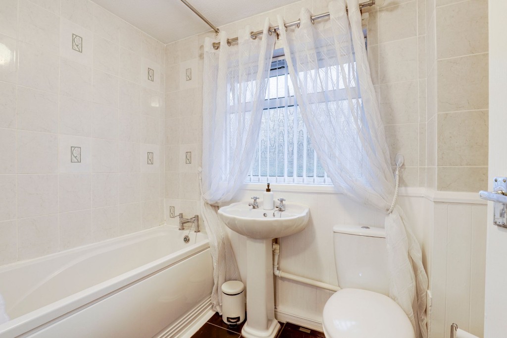 Astrid Gardens, Nottingham, NG5