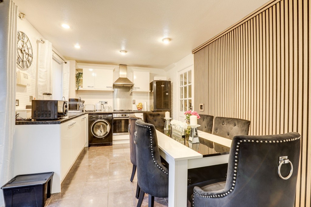 Astrid Gardens, Nottingham, NG5