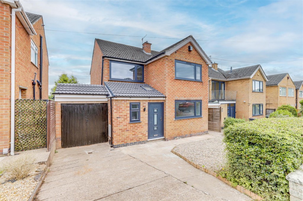 Cokefield Avenue, Nuthall, Nottinghamshire, NG16 1AU