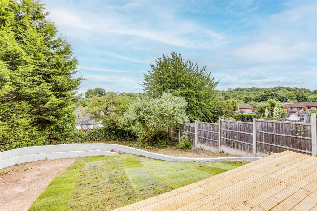 Cokefield Avenue, Nuthall, Nottinghamshire, NG16 1AU