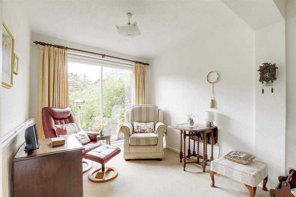 Fairham Close, Ruddington, Nottinghamshire, NG11 6BE