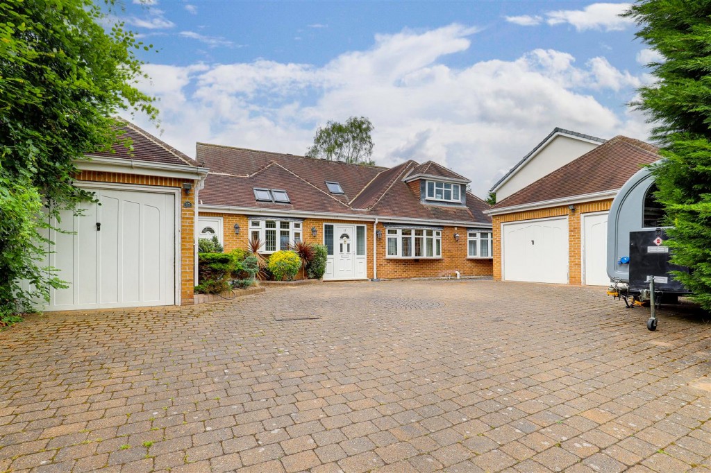 Cherry Tree Lane, Edwalton, Nottinghamshire, NG12 4AL