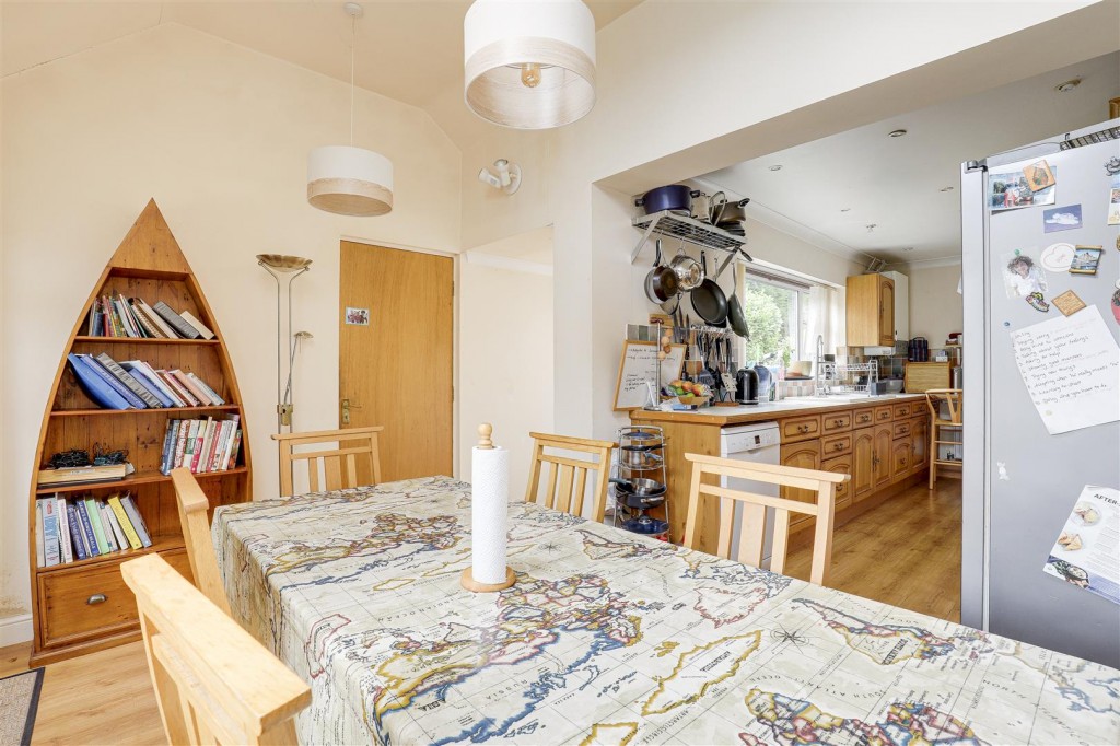 Cherry Tree Lane, Edwalton, Nottinghamshire, NG12 4AL