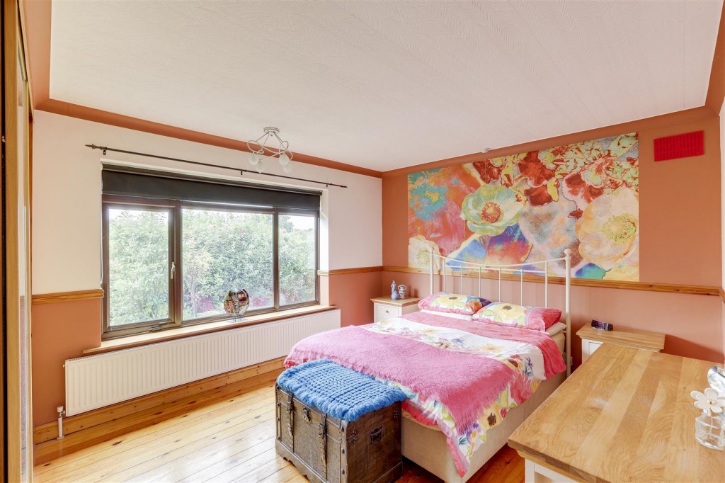 Commonside, Selston, Nottinghamshire, NG16 6FJ