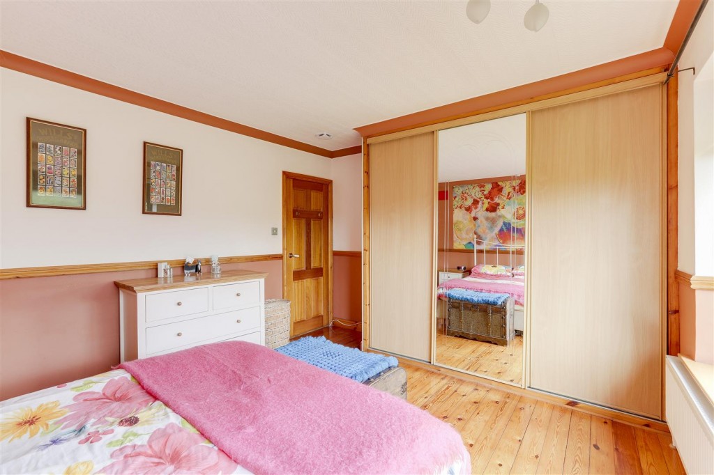 Commonside, Selston, Nottinghamshire, NG16 6FJ