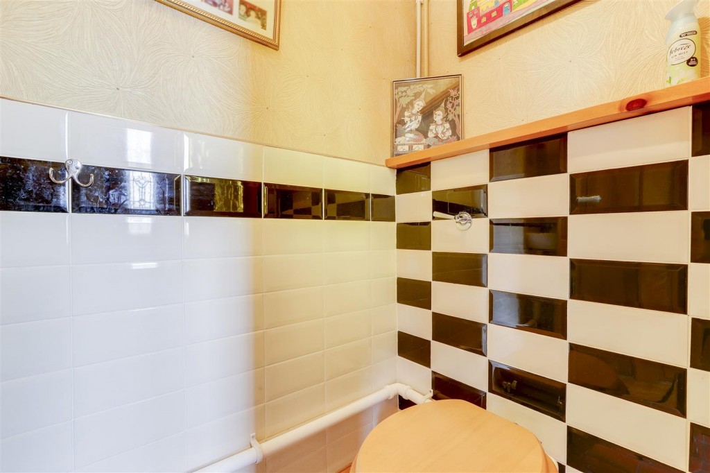 Commonside, Selston, Nottinghamshire, NG16 6FJ