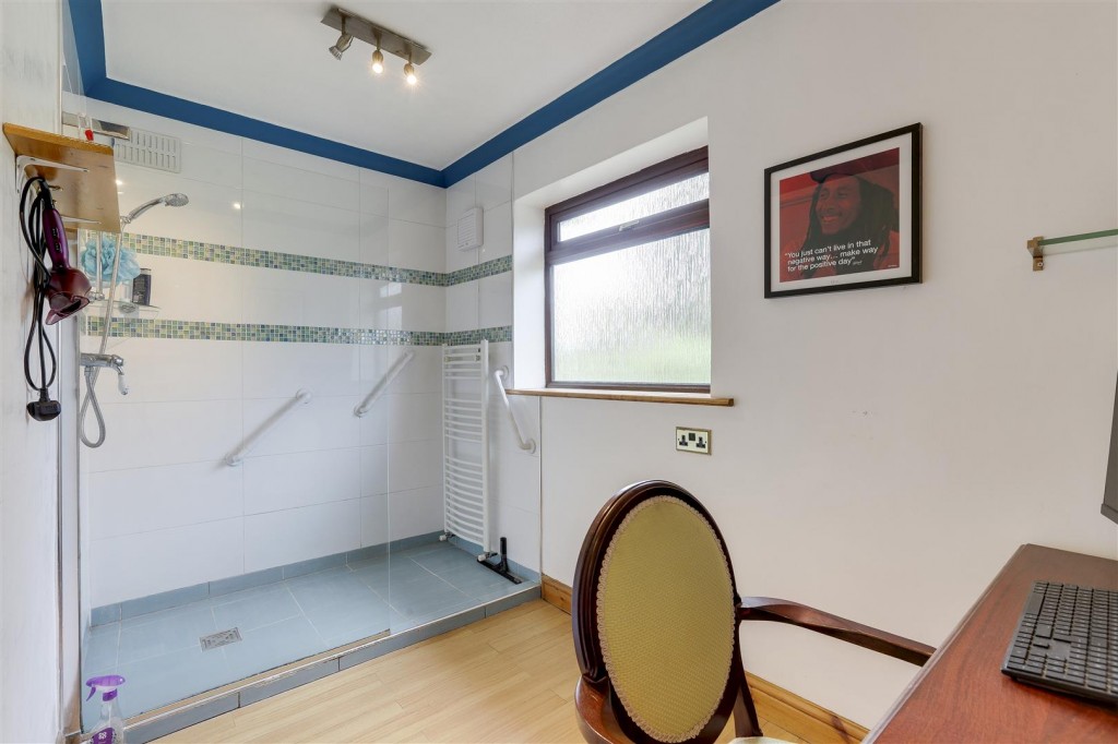 Commonside, Selston, Nottinghamshire, NG16 6FJ