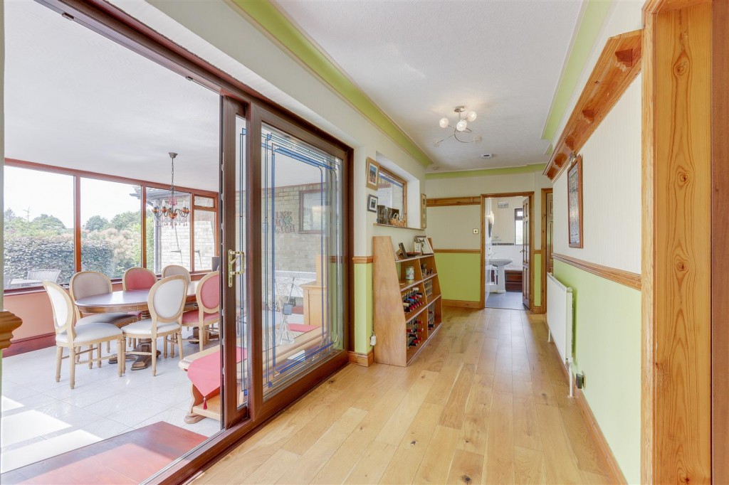 Commonside, Selston, Nottinghamshire, NG16 6FJ