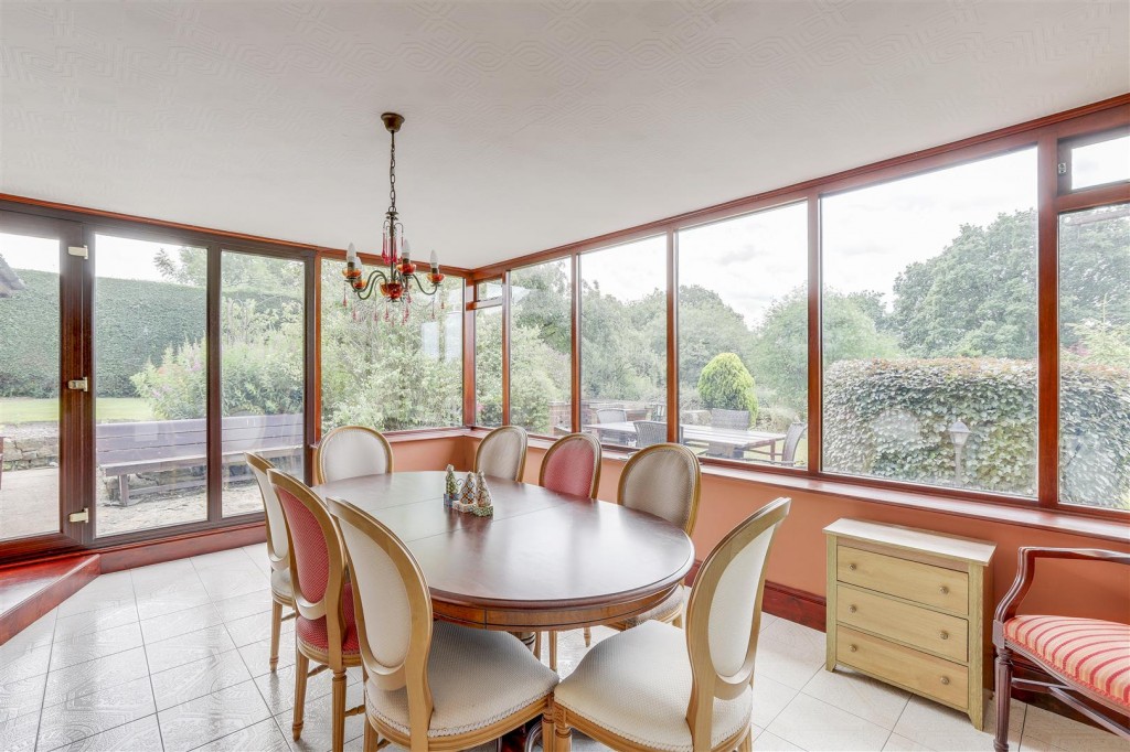 Commonside, Selston, Nottinghamshire, NG16 6FJ