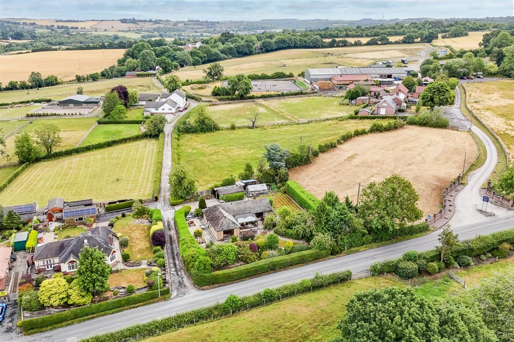 Commonside, Selston, Nottinghamshire, NG16 6FJ