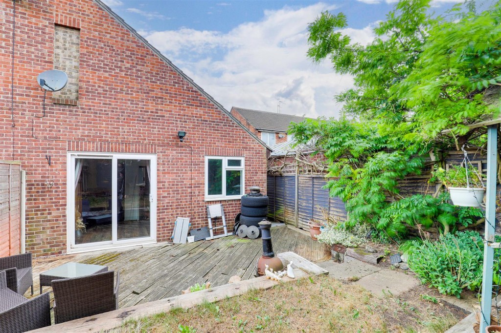 Oakfield Road, Stapleford, Nottinghamshire, NG9 8FF