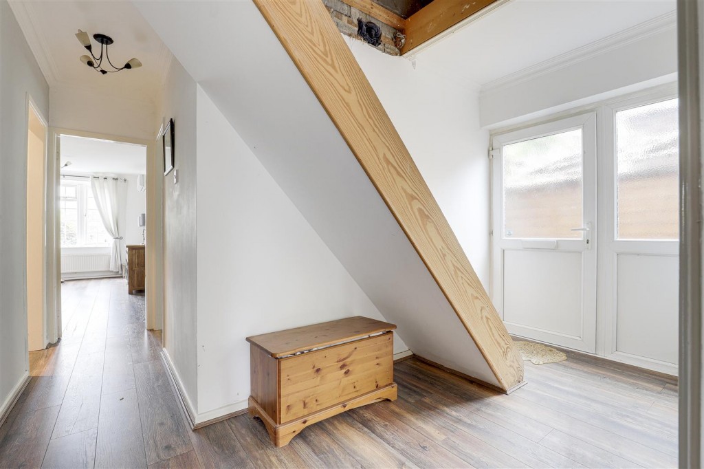 Oakfield Road, Stapleford, Nottinghamshire, NG9 8FF