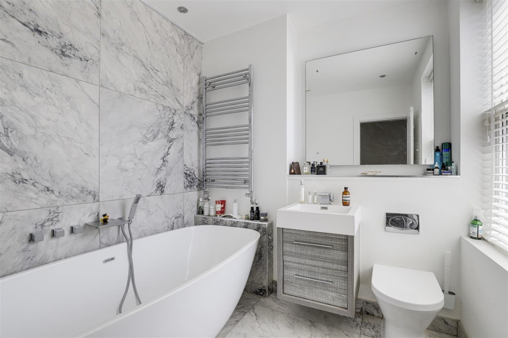 Richmond Road, West Bridgford, Nottinghamshire, NG2 5GD