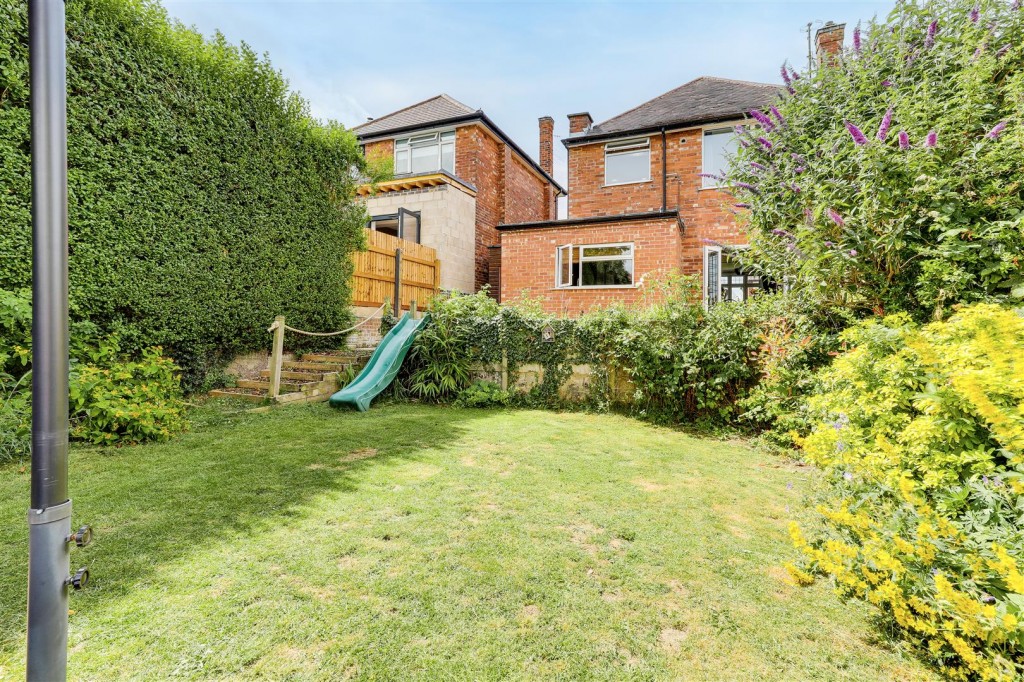 Pateley Road, Woodthorpe, Nottinghamshire, NG3 5QF