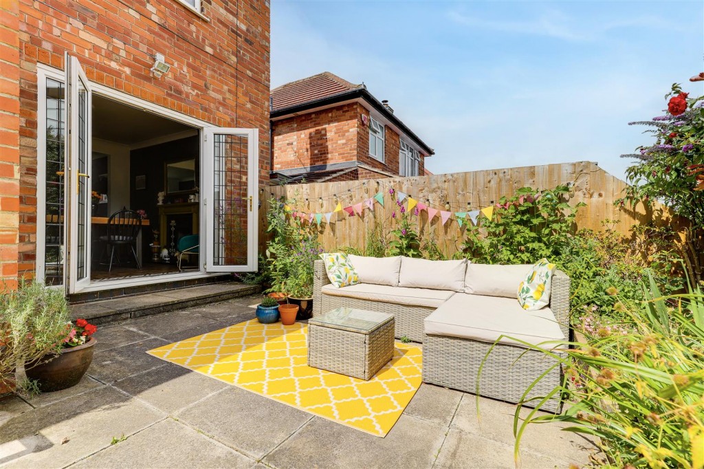 Pateley Road, Woodthorpe, Nottinghamshire, NG3 5QF