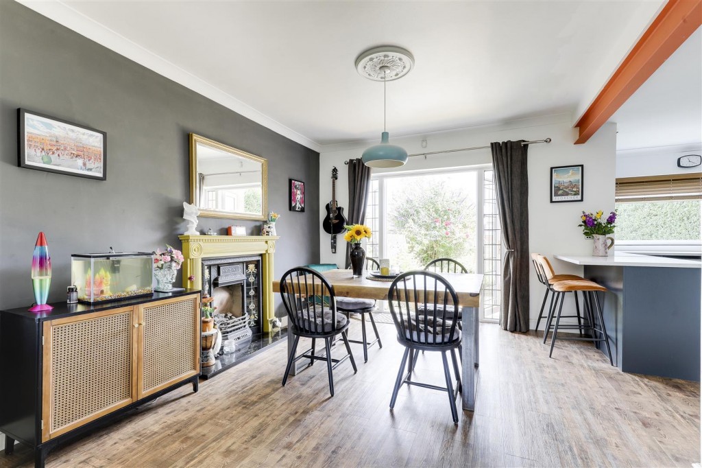 Pateley Road, Woodthorpe, Nottinghamshire, NG3 5QF