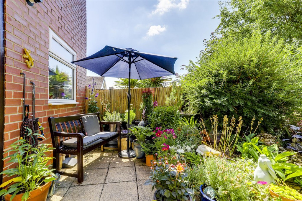 Skithorne Rise, Lowdham, Nottinghamshire, NG14 7AQ