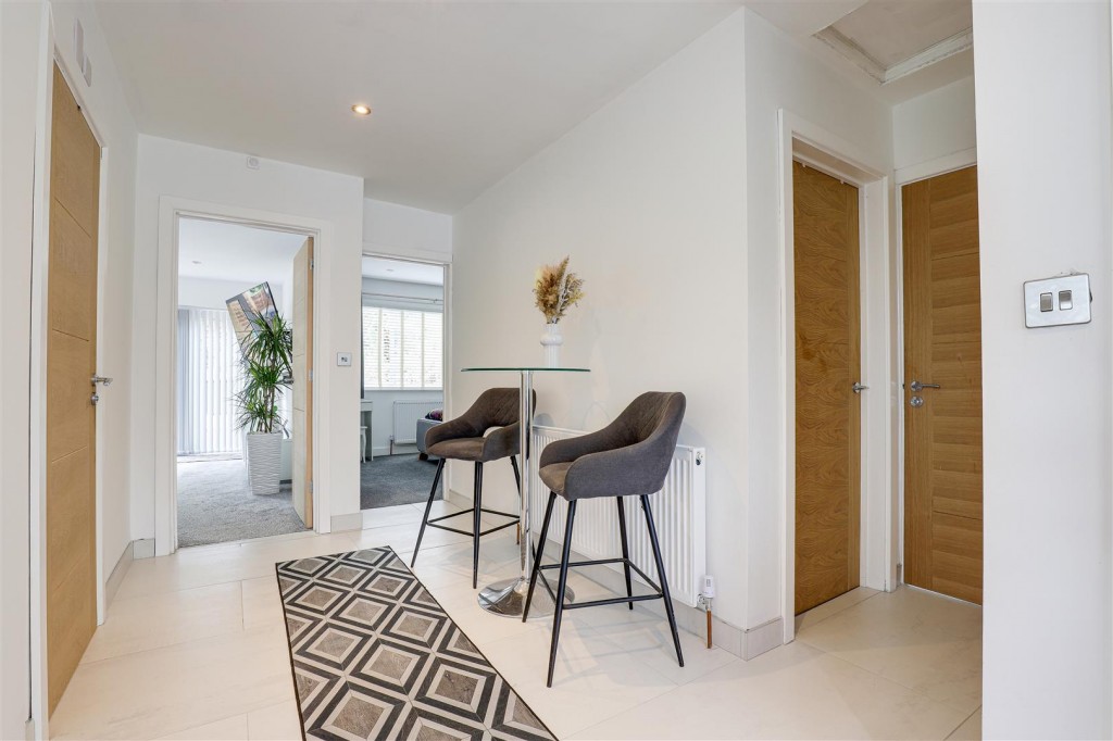 The Mount, Mapperley, Nottinghamshire, NG3 6FX