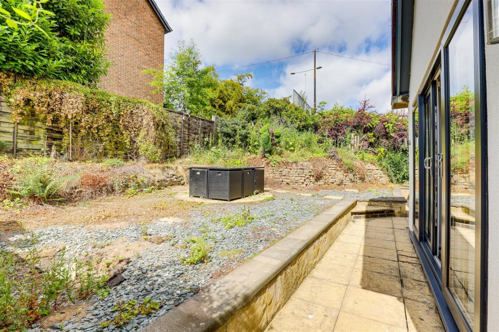 The Mount, Mapperley, Nottinghamshire, NG3 6FX