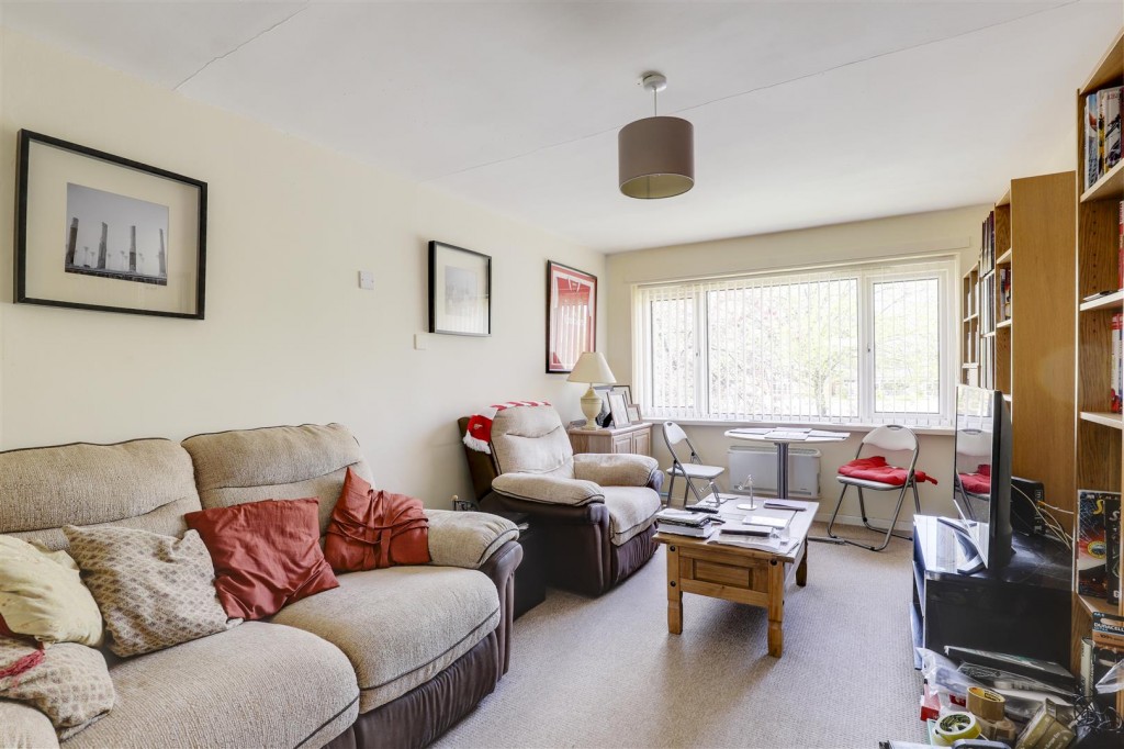 Langen Court, Long Eaton, Derbyshire, NG10 1GD