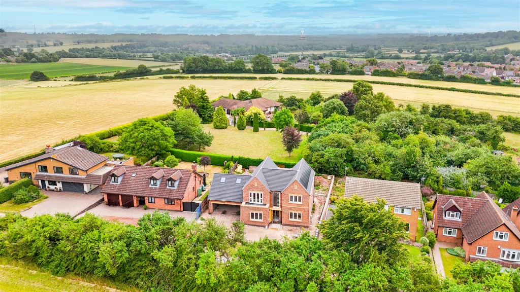 Roe Hill, Woodborough, Nottinghamshire, NG14 6DS