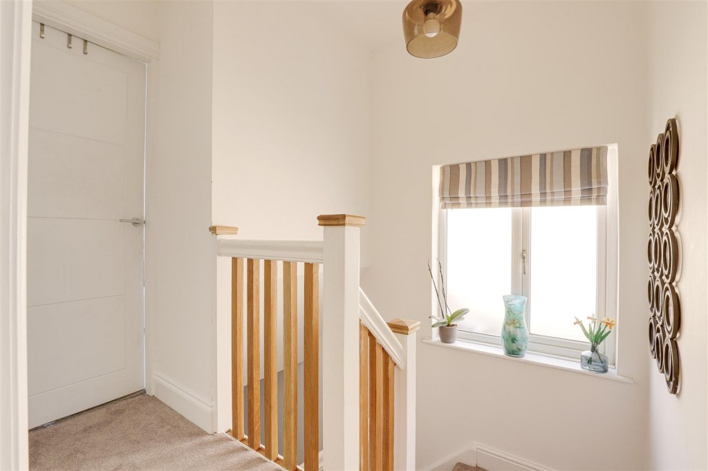 15 Grassington Road, Aspley, Nottinghamshire, NG8 3PA