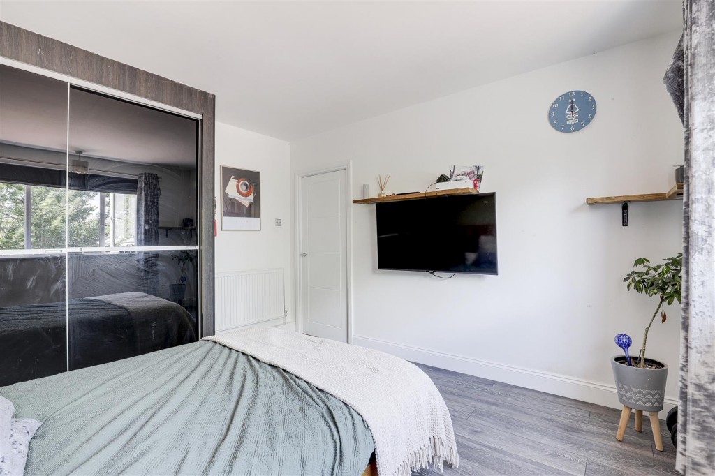 15 Grassington Road, Aspley, Nottinghamshire, NG8 3PA