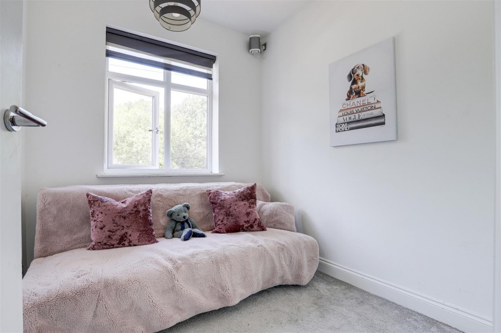 15 Grassington Road, Aspley, Nottinghamshire, NG8 3PA