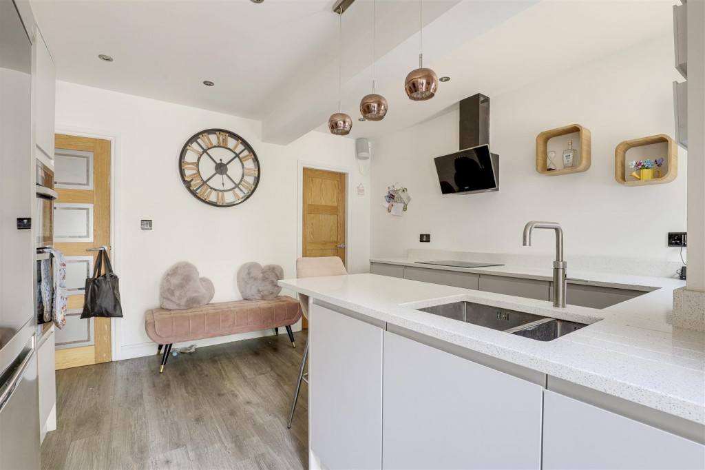 15 Grassington Road, Aspley, Nottinghamshire, NG8 3PA