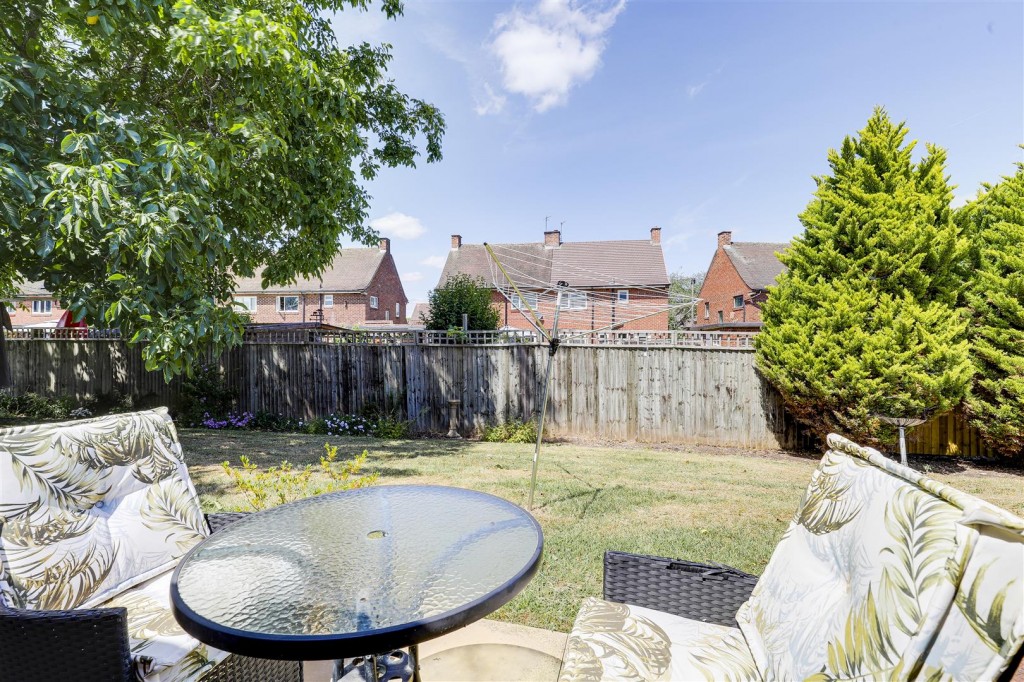 Kingfishers Court, West Bridgford, Nottinghamshire, NG2 6QF