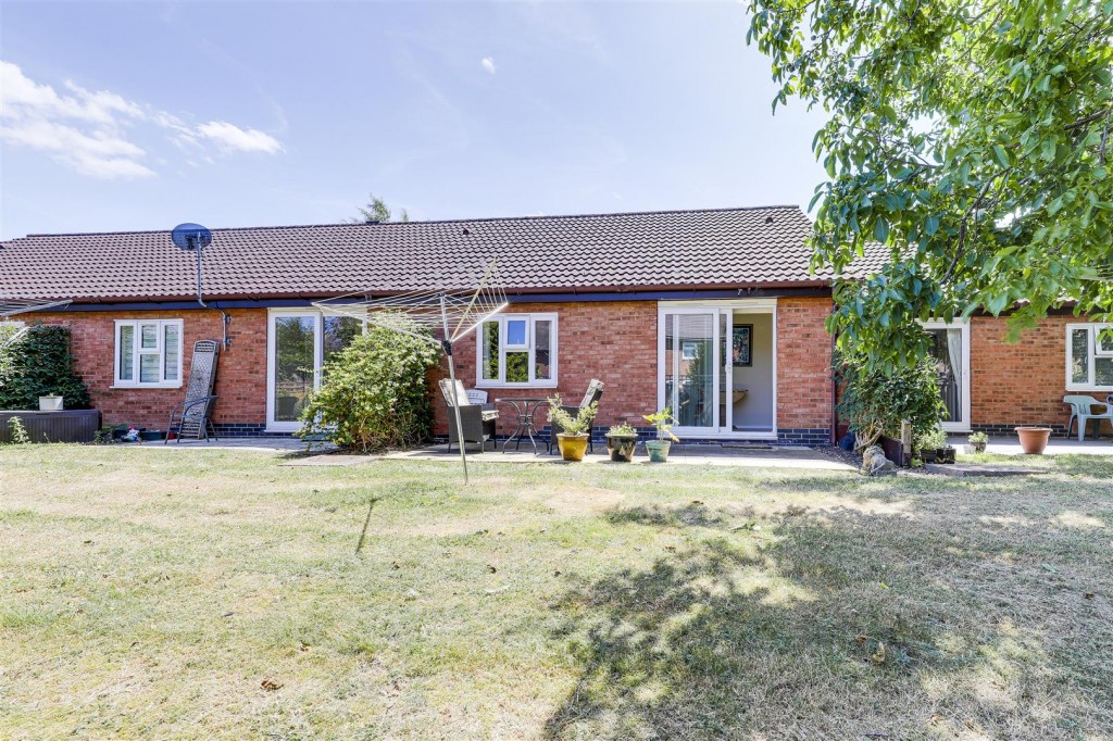 Kingfishers Court, West Bridgford, Nottinghamshire, NG2 6QF