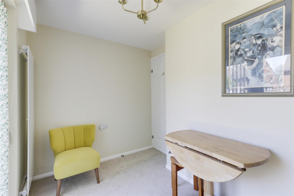Kingfishers Court, West Bridgford, Nottinghamshire, NG2 6QF