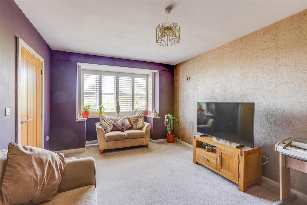 Hartland Drive, Mapperley, Nottinghamshire, NG3 5UZ