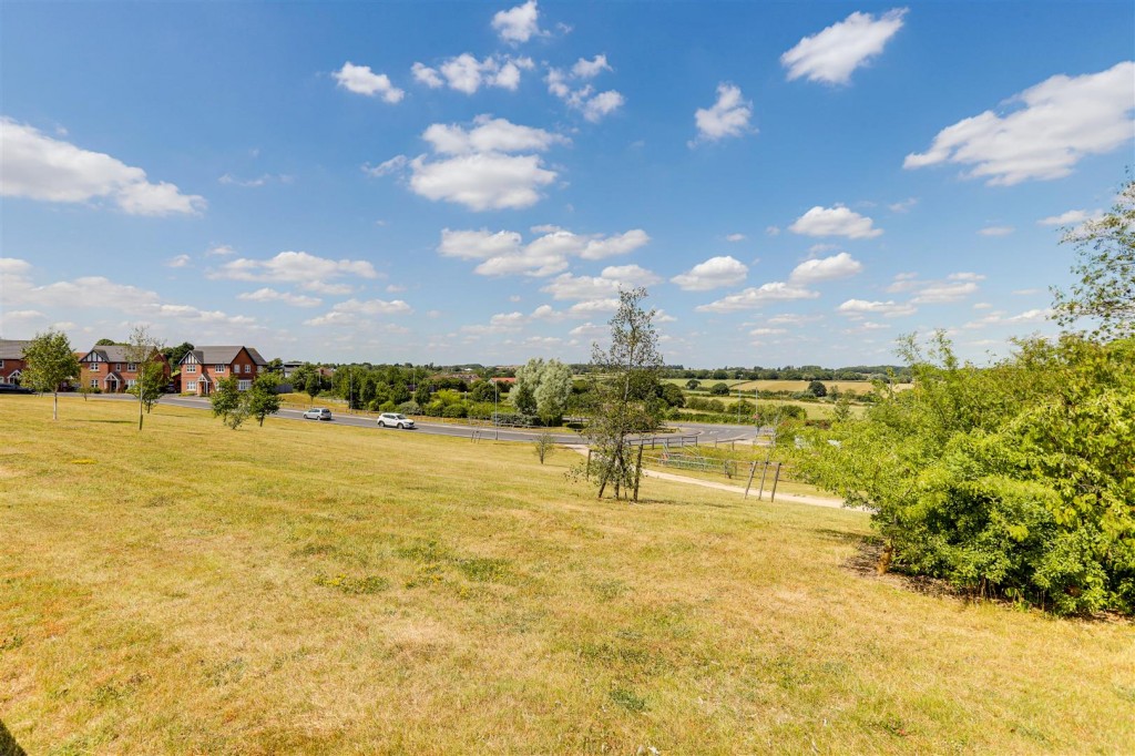 Hartland Drive, Mapperley, Nottinghamshire, NG3 5UZ
