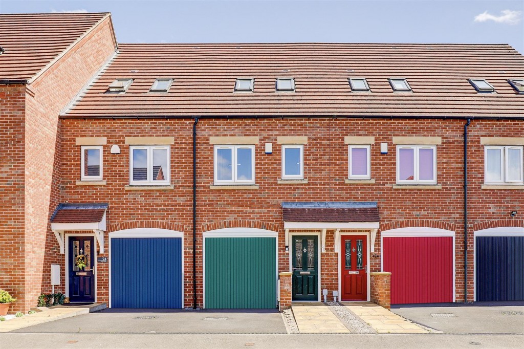 Poets Close, Hucknall, Nottinghamshire, NG15 6WF