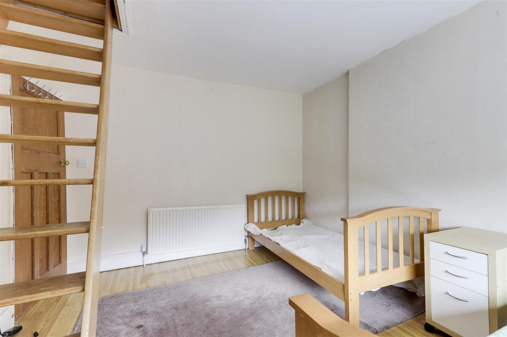 Oakdale Road, Bakersfield, Nottinghamshire, NG3 7EG