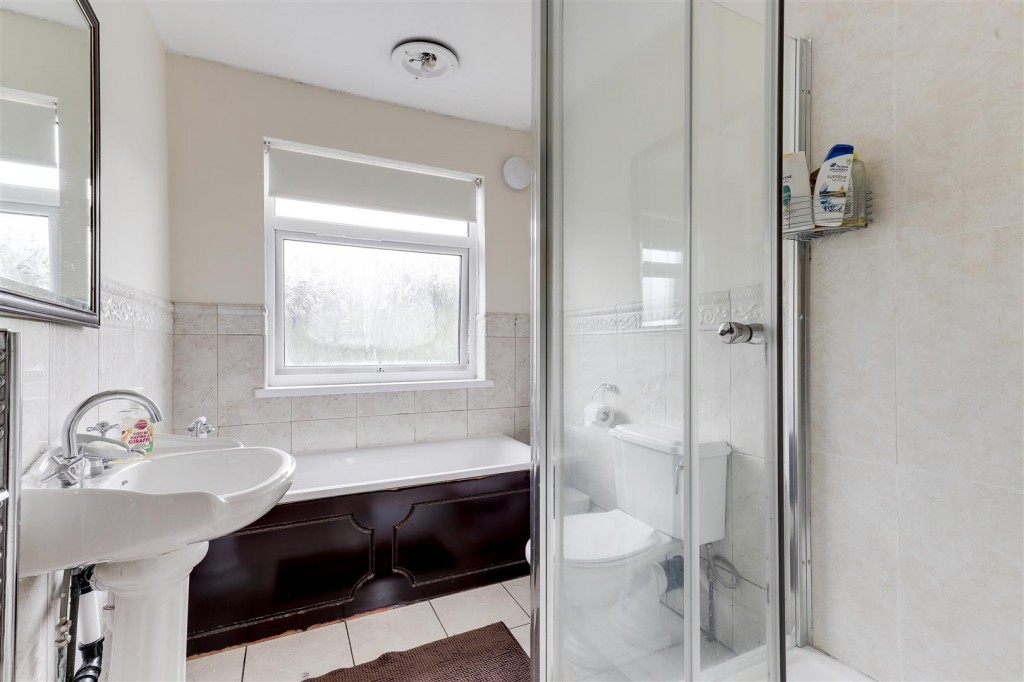 Oakdale Road, Bakersfield, Nottinghamshire, NG3 7EG
